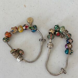 Set of 2 Vintage Pandora bracelets.